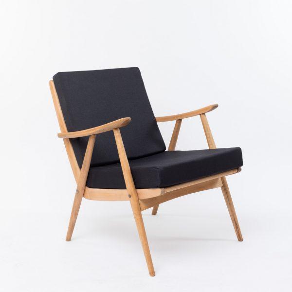 Naslonjač z ljubeznijo 013