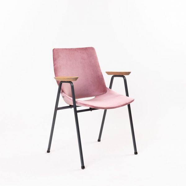 CUP OF TEA NASLONJAČ STOL Z LJUBEZNIJO NEŽNO ROZA ŽAMET